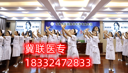 上醫(yī)學中?？梢钥甲o士資格證嗎？