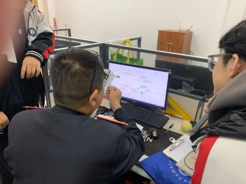 石家莊東華鐵路學(xué)校有計算機專業(yè)嗎？