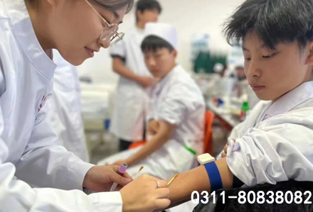 2026護理專業(yè)的最新發(fā)展趨勢是什么？